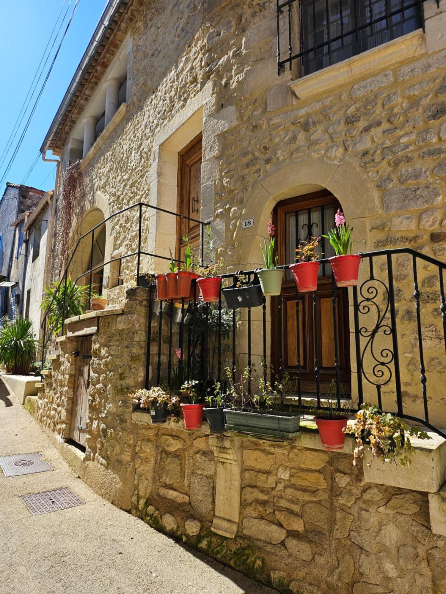 La Petite Maison Céreste Exterior foto